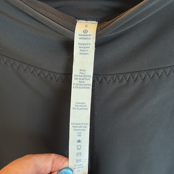 Lululemon Athletica Black and gray Leggings/ Size 8 - Picture 2 of 10